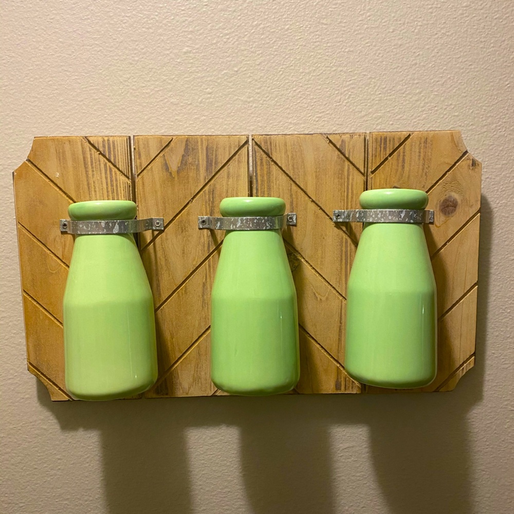 Wall decor